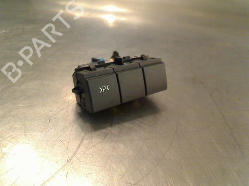 switch-peugeot-5008-0u_-0e_-2009-2010-2011-2012-2013-2014-2015-2016-2017-34683718 main image