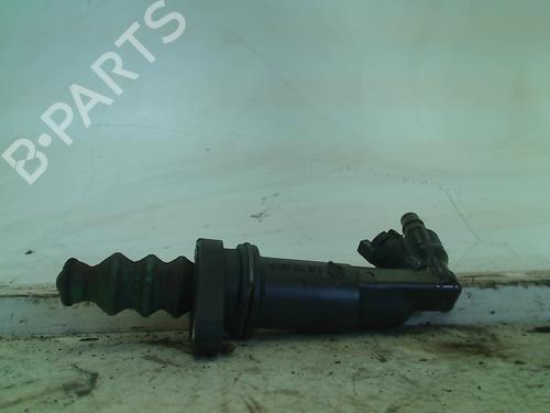 Used Clutch slave cylinder Clutch slave cylinder SEAT CORDOBA Vario (6K5) 1.9 TDI (90 hp) 34651079 34651079