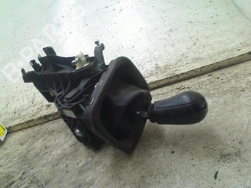 Gearknop Gearknop FORD TRANSIT Van (FA_ _) 2.2 TDCi (85 hp) 34673385 34673385