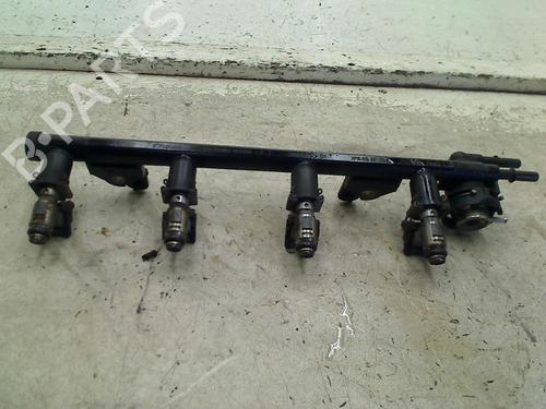 Used Injection rail Injection rail 34668287 34668287