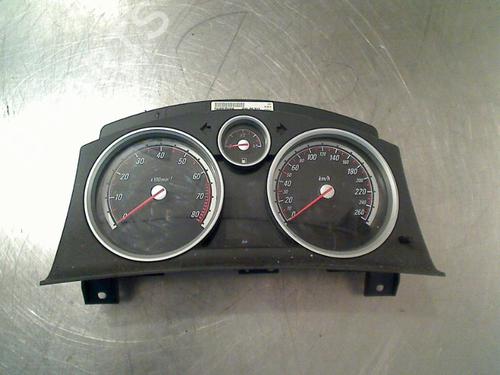 Used Display monitor Display monitor 34682829 34682829