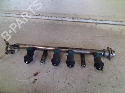 Used Injection rail Injection rail VW GOLF III (1H1) 2.0 (115 hp) 34668270 34668270
