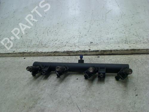 Used Injection rail Injection rail PEUGEOT 307 SW (3H) 2.0 16V (136 hp) 34670987 34670987