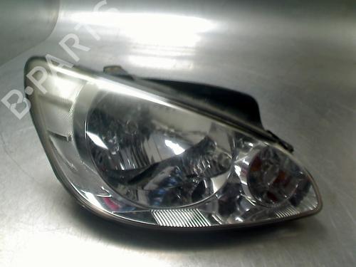 Used Right headlight Right headlight HYUNDAI GETZ (TB) 1.1 (67 hp) 34686540 34686540