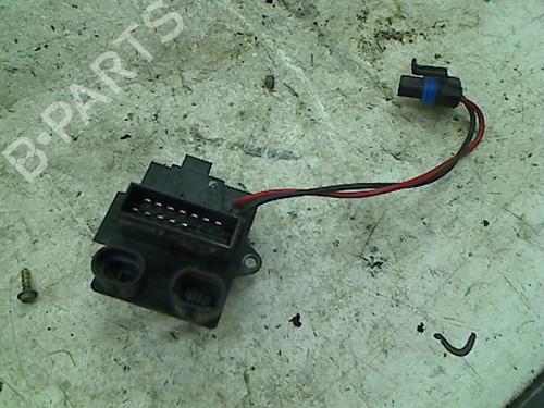 Used Heater resistor Heater resistor RENAULT CLIO II (BB_, CB_) 1.2 (BB0A, BB0F, BB10, BB1K, BB28, BB2D, BB2H, CB0A,... (58 hp) 34652362 34652362
