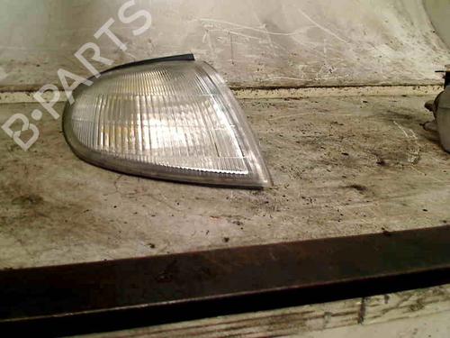 Used Right front indicator Right front indicator HYUNDAI LANTRA II Estate (J-2) 1.5 12V (88 hp) 34657010 34657010