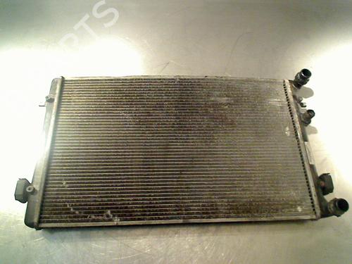 Used Water radiator Water radiator VW GOLF IV (1J1) 1.8 T (150 hp) 34677900 34677900
