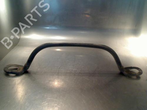 Used Support Support SUZUKI GRAND VITARA I (FT, HT) 2.5 V6 24V 4x4 (TD62, SQ625) (144 hp) 34681567 34681567