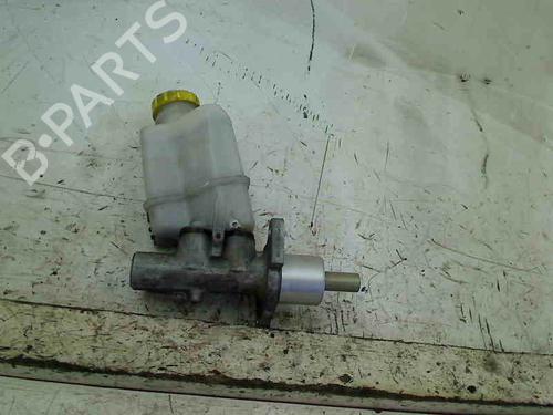Used Brake master cylinder Brake master cylinder ALFA ROMEO 147 (937_) 1.6 16V T.SPARK ECO (937.AXA1A, 937.BXA1A) (105 hp) 34658439 34658439