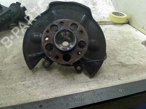 Used Right front steering knuckle Right front steering knuckle MERCEDES-BENZ A-CLASS (W168) A 190 (168.032, 168.132) (125 hp) 34657783 34657783