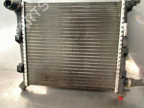 Used Water radiator Water radiator MERCEDES-BENZ A-CLASS (W168) A 160 (168.033, 168.133) (102 hp) 34685379 34685379