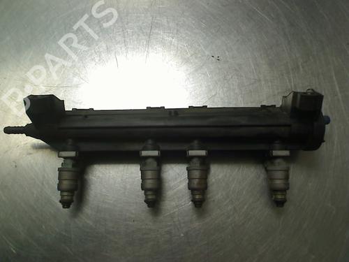 Used Injection rail Injection rail SEAT LEON (1P1) 1.6 (102 hp) 34691132 34691132
