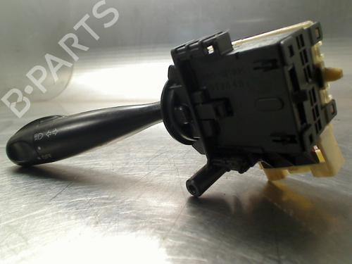 Used Headlight switch Headlight switch TOYOTA YARIS VERSO (_P2_) 1.3 (NCP20_, NCP22_, NCP20R, NCP22R) (86 hp) 34689955 34689955