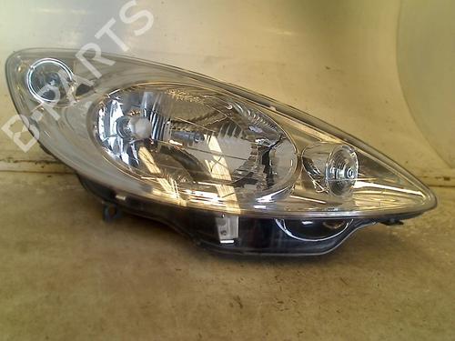 Used Right headlight Right headlight PEUGEOT 1007 (KM_) 1.6 16V (109 hp) 34667273 34667273