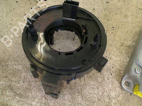 squib-airbag-vw-passat-b5-variant-3b5-1997-1998-1999-2000-2001-34654661 main image