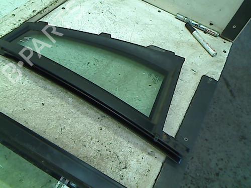 Panel rude bagtil venstre Panel rude bagtil venstre FORD MONDEO III (B5Y) 2.0 16V (146 hp) 34653214 34653214