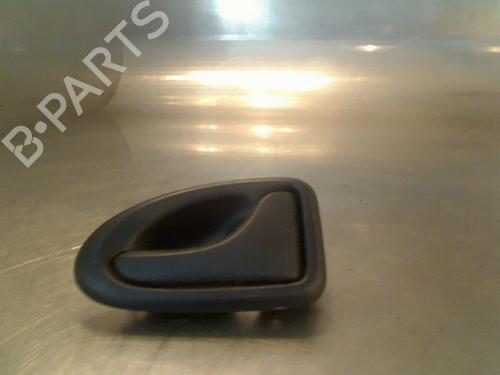 Used Front right interior door handle Front right interior door handle OPEL MOVANO A Van (X70) 2.5 DTi (FD) (99 hp) 34684011 34684011
