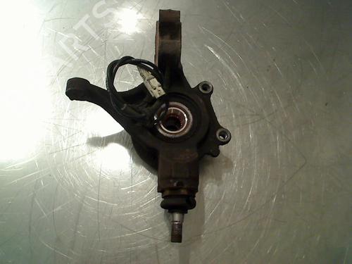 Used Left front steering knuckle Left front steering knuckle CITROËN C4 I (LC_) 1.6 16V (109 hp) 34677263 34677263