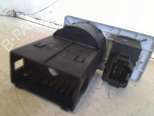 Headlight switch SKODA FABIA I Combi (6Y5) 1.4 16V | BP34667743I24 - Image 2