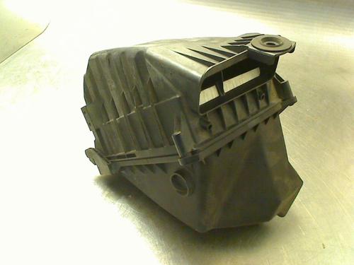 Air filter box AUDI A4 B6 Avant (8E5) 2.0 FSI | BP36766296M87 - Image 2