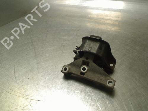 Used Engine mount Engine mount CITROËN C2 (JM_) 1.4 (73 hp) 34690624 34690624