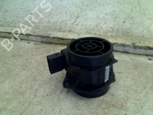 Used Mass air flow sensor Mass air flow sensor VOLVO V40 Estate (645) 2.0 (136 hp) 34675504 34675504