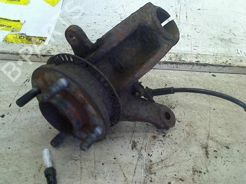 Used Left front steering knuckle Left front steering knuckle FORD FIESTA IV (JA_, JB_) 1.3 i (60 hp) 34654725 34654725