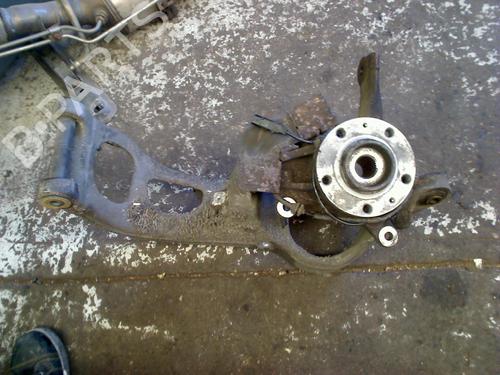 Used Left front steering knuckle Left front steering knuckle PEUGEOT 407 (6D_) 2.0 HDi 135 (6DRHRH, 6DRHRE, 6DRHRG, 6DRHRJ) (136 hp) 34671539 34671539