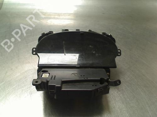 Used Display monitor Display monitor TOYOTA YARIS (_P1_) 1.3 (NCP10, SCP12_) (86 hp) 34688341 34688341