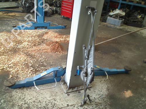 Used Front wiper motor Front wiper motor 34667934 34667934