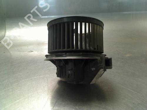 Used Heater blower motor Heater blower motor FORD FIESTA VI (CB1, CCN) 1.4 (97 hp) 34688715 34688715
