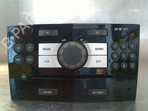 Used Radio Radio OPEL CORSA D (S07) 1.4 (L08, L68) (90 hp) 34679053 34679053
