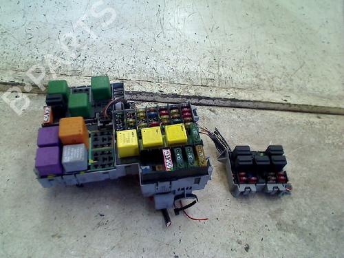 Fuse box OPEL CORSA C (X01) 1.2 (F08, F68) | BP34674638E1 - Image 2