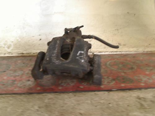 Used Left front brake caliper Left front brake caliper ALFA ROMEO 147 (937_) 1.6 16V T.SPARK ECO (937.AXA1A, 937.BXA1A) (105 hp) 34662337 34662337