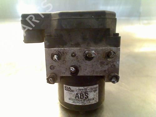 Used ABS pump ABS pump KIA CARENS III MPV (UN) 2.0 CVVT (144 hp) 39743404 39743404