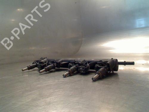 Used Injection rail Injection rail 34684981 34684981