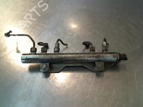 Used Injection rail Injection rail LANCIA YPSILON (843_) 1.3 D Multijet (843.AXH1A, 843.AXE1A) (105 hp) 34678727 34678727