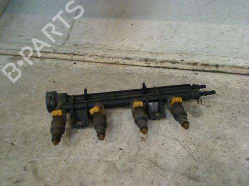 Used Injection rail Injection rail HYUNDAI ATOS (MX) 1.0 i (54 hp) 34669696 34669696