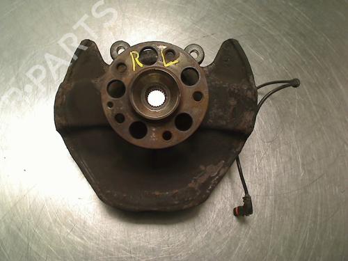 Used Right front steering knuckle Right front steering knuckle SUBARU FORESTER (SH_) 2.0 D AWD (SHH, SHD, SHN) (147 hp) 34687847 34687847