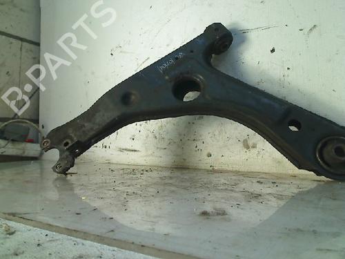 Used Right front suspension arm Right front suspension arm VW GOLF III (1H1) 2.8 VR6 (174 hp) 34649982 34649982