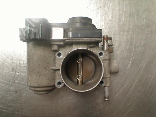 Used Throttle body Throttle body OPEL ASTRA H Estate (A04) 1.6 (L35) (105 hp) 34685774 34685774