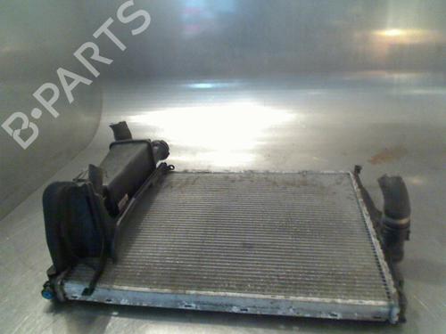 water-radiator-bmw-3-touring-e46-1999-2000-2001-2002-2003-2004-2005-34684931 main image