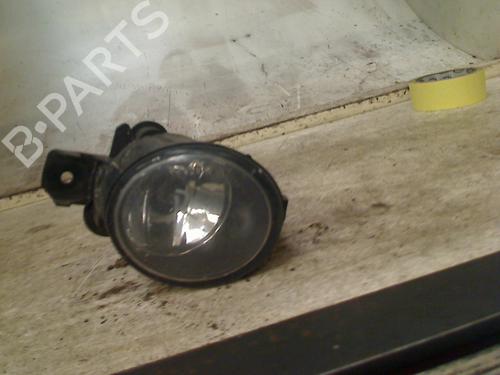 Used Right front fog light Right front fog light RENAULT CLIO II (BB_, CB_) 1.2 16V (BB05, BB0W, BB11, BB27, BB2T, BB2U, BB2V, CB05,... (75 hp) 34657894 34657894