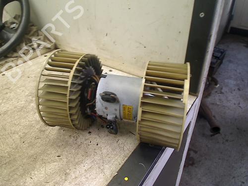 Used Heater blower motor Heater blower motor BMW 5 (E39) 523 i (170 hp) 34656536 34656536
