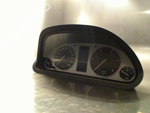 Used Display monitor Display monitor MERCEDES-BENZ B-CLASS Sports Tourer (W245) B 180 CDI (245.207) (109 hp) 34677301 34677301