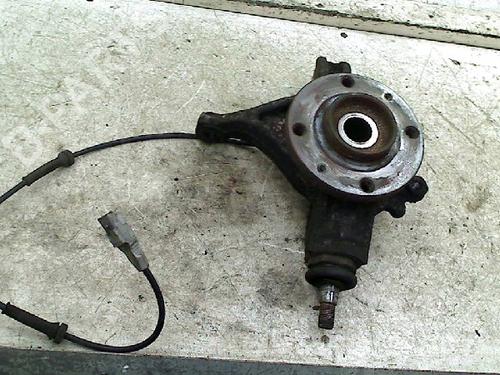 Used Right front steering knuckle Right front steering knuckle PEUGEOT 307 Break (3E) 1.4 HDi (68 hp) 34654163 34654163