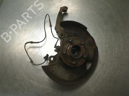 Used Right front steering knuckle Right front steering knuckle LAND ROVER DISCOVERY III (L319) 2.7 TD 4x4 (190 hp) 34685500 34685500