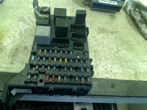 Used Fuse box Fuse box FORD MONDEO III (B5Y) 2.0 16V (146 hp) 34653239 34653239