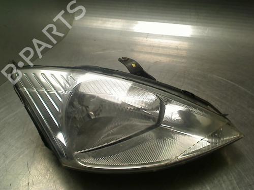 Used Right headlight Right headlight FORD FOCUS I (DAW, DBW) 1.6 16V (100 hp) 34686620 34686620
