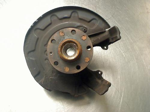 Used Right front steering knuckle Right front steering knuckle SKODA OCTAVIA III Combi (5E5, 5E6) 1.6 TDI (105 hp) 34690686 34690686